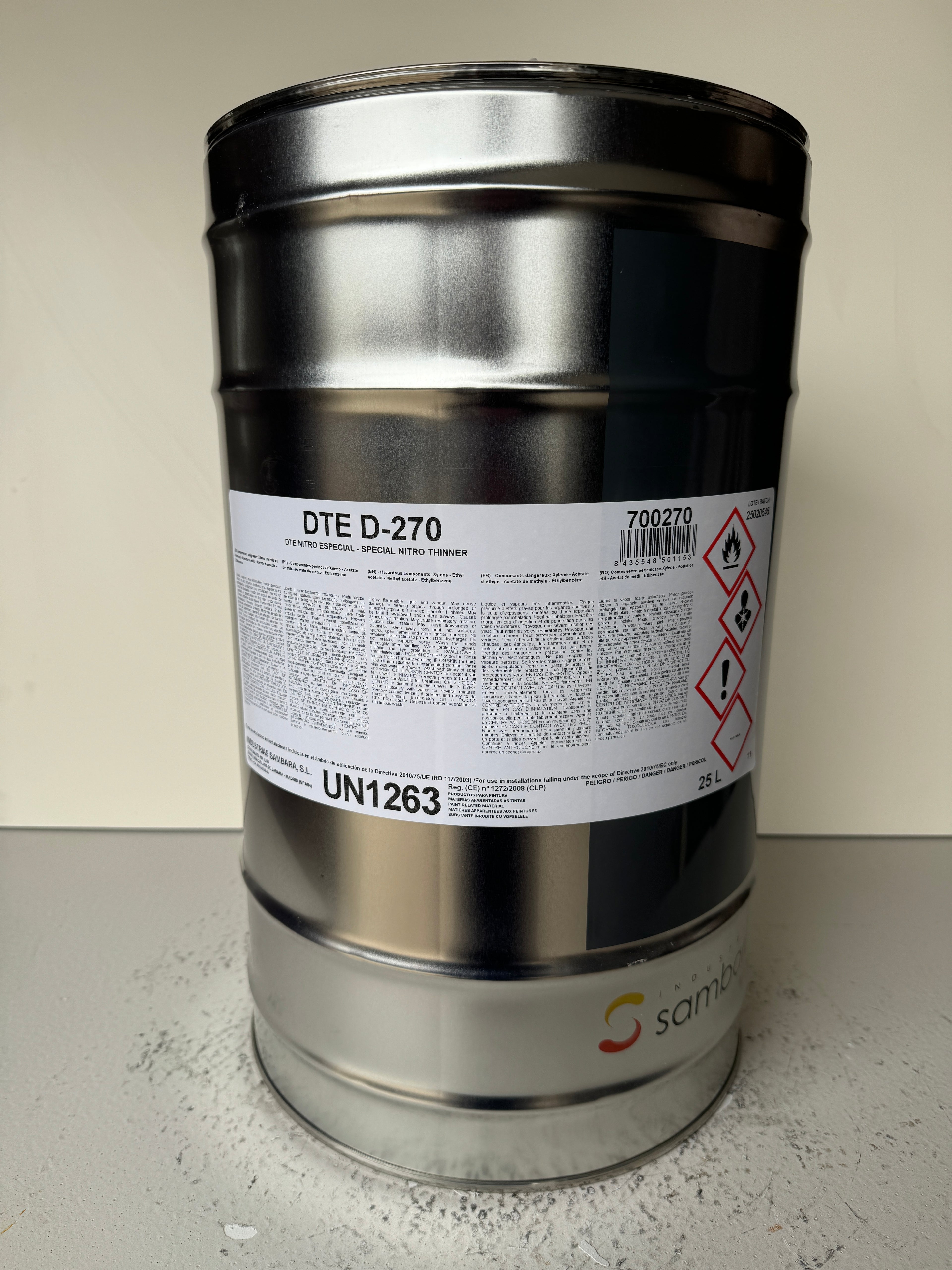 SOLVENT PENTRU STRATURI DE FINISARE POLIURETANICE